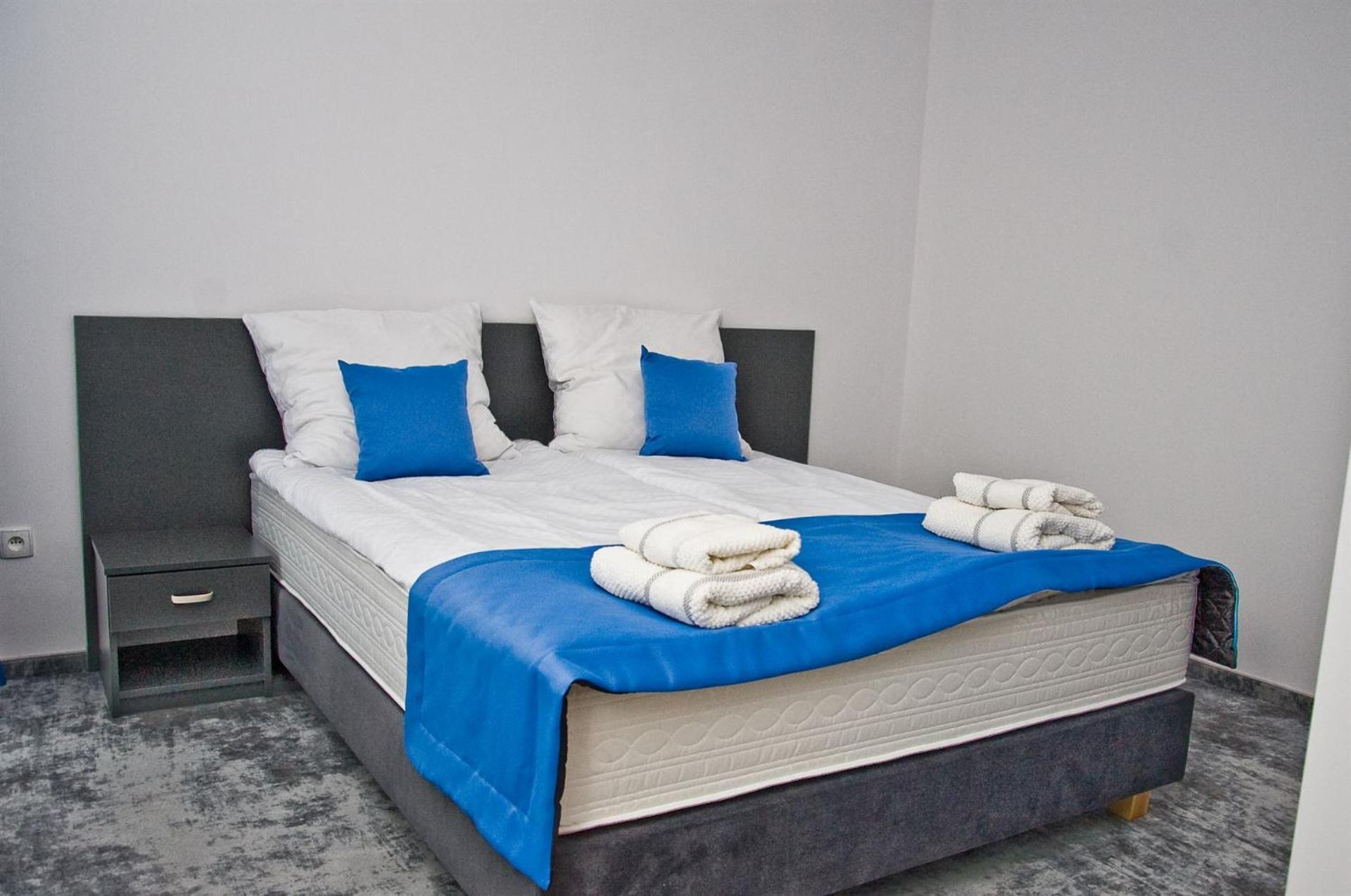 Park Apartamenty Chrzanow Luaran gambar