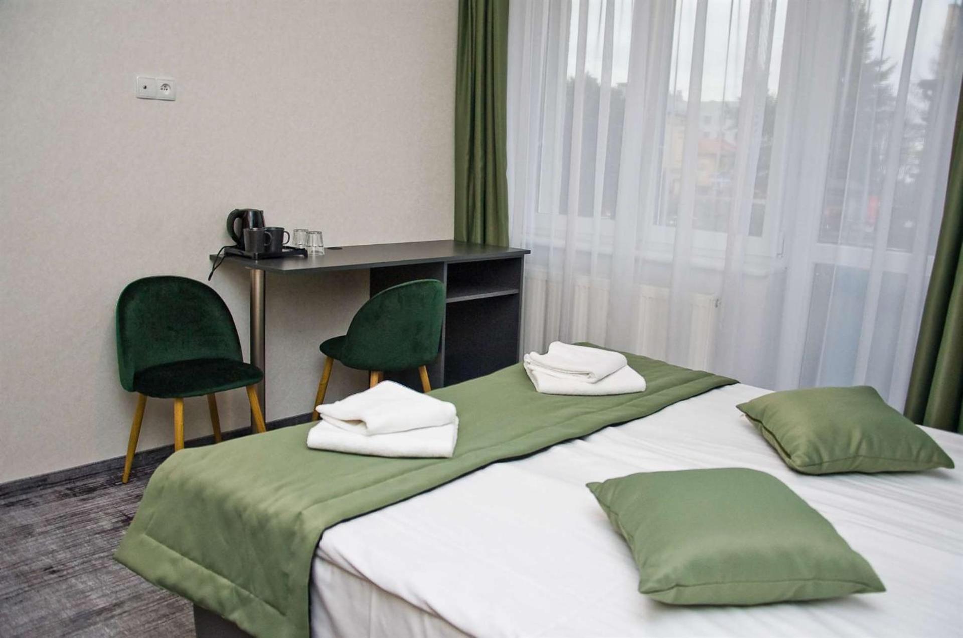 Park Apartamenty Chrzanow Luaran gambar