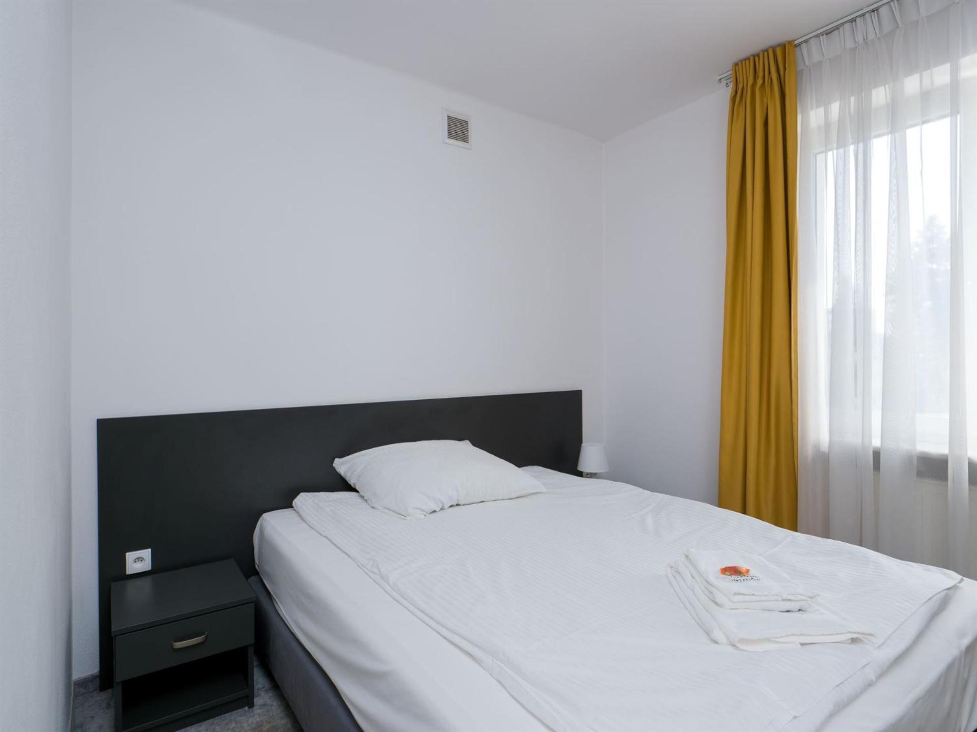 Park Apartamenty Chrzanow Luaran gambar